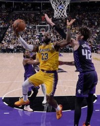 kaiyun-詹姆斯：我们今晚防得还不错 但对手进了很多三分