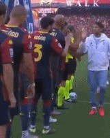 半场：尤文0-0热那亚，戴维错失良机，加蒂造险