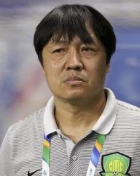 开云-谢峰：在防守上还需要提高 张玉宁对进攻帮助很大