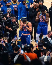 历史时刻八方来贺！众星恭喜库里加冕NBA三分王